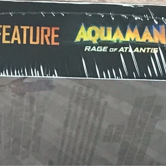 Lego DC Superheroes: Aquaman & The Flash Double Feature DVD & Green Lantern Fig - Picture 6 of 6